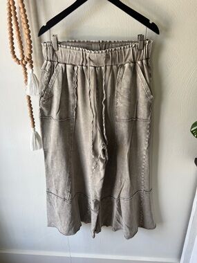 Wide Leg Distressed Sweat Pants